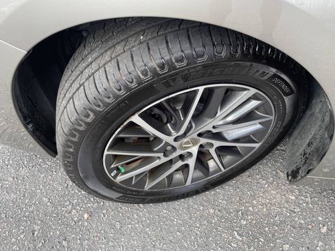 Used 2017 Lexus ES 350 w/ Luxury Package FWD image 28