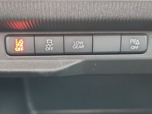 New 2026 Jeep Cherokee Laredo AWD/4WD image 34