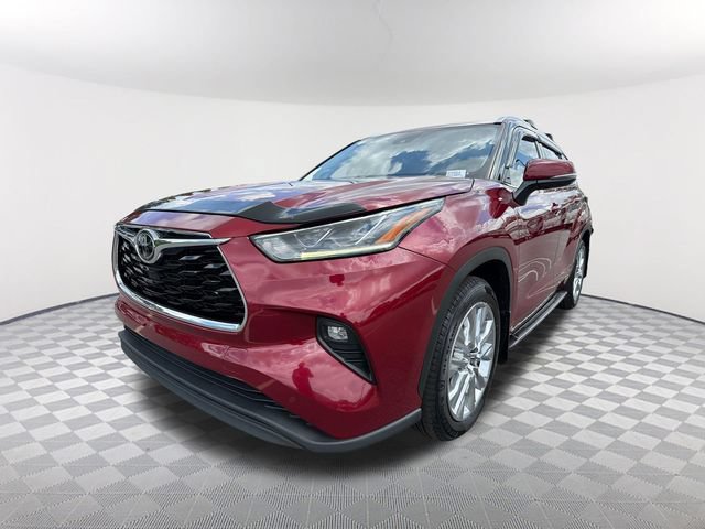 Used 2023 Toyota Highlander Limited FWD image 1