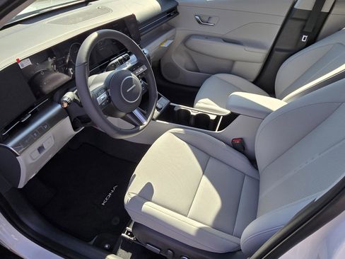 New 2026 Hyundai Kona SEL Premium image 17