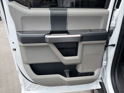 Used 2020 Ford F150 XLT w/ Equipment Group 301A Mid RWD image 15