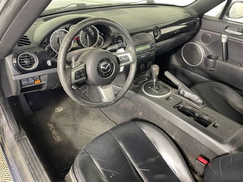 Used 2008 MAZDA MX-5 Miata Grand Touring w/ Premium Pkg RWD image 3