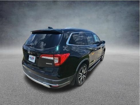 Used 2019 Honda Pilot Touring image 8