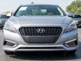 Used 2016 Hyundai Sonata SE image 2
