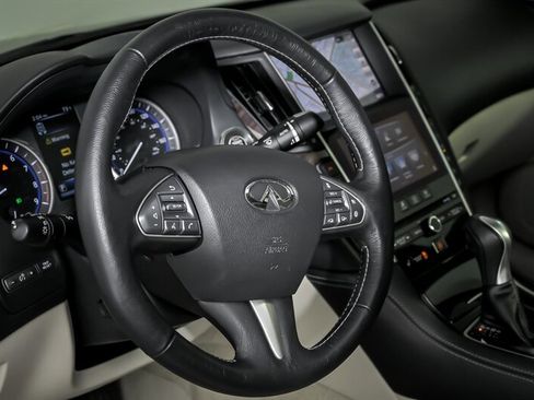 Used 2017 INFINITI Q50 3.0t Premium w/ Driver Assistance Package image 23