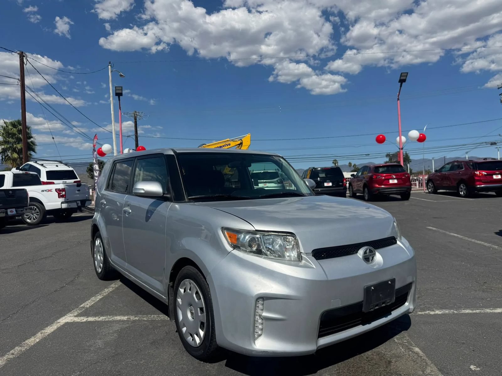 Used 2015 Scion xB FWD image 13