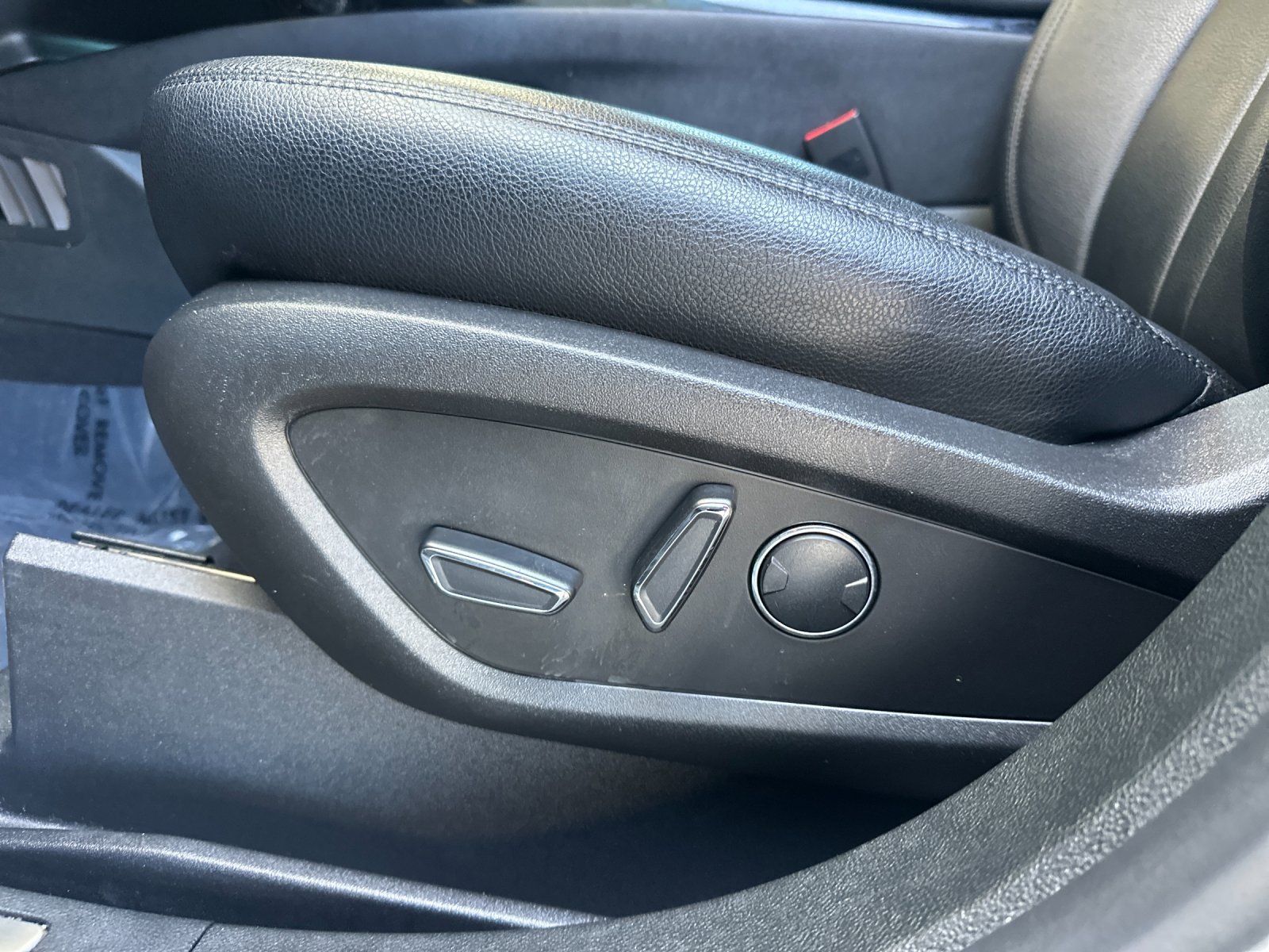 Certified 2023 Lincoln Nautilus FWD w/ Premium Package image 12