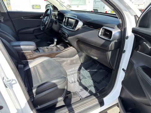 Used 2020 Kia Sorento EX image 10