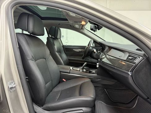 Used 2015 BMW 740Li xDrive image 19