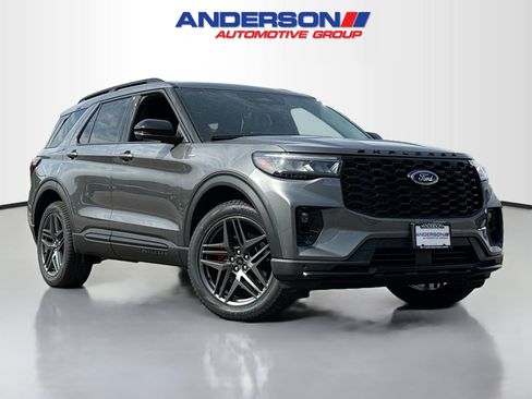 New 2026 Ford Explorer ST-Line w/ ST-Line Street Pack AWD/4WD image 1