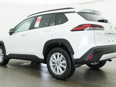 New 2026 Toyota Corolla Cross LE FWD image 21