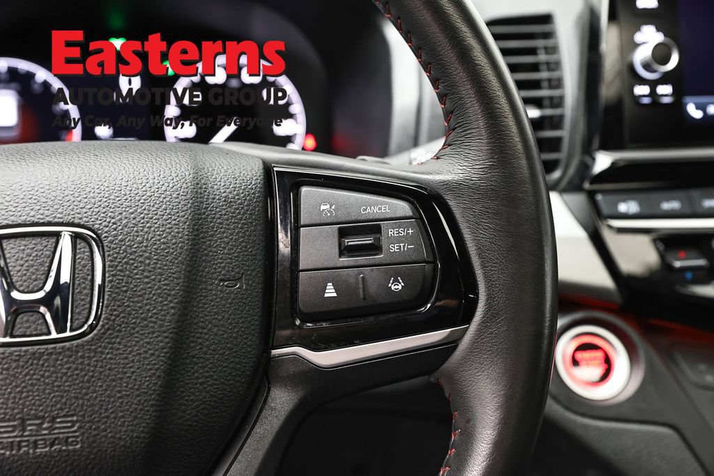 Used 2025 Honda Odyssey Sport-L image 18
