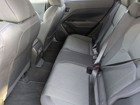 Used 2024 Subaru Crosstrek 2.0i Premium image 27
