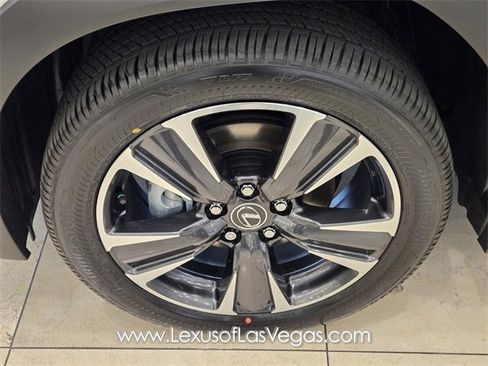 New 2026 Lexus UX 300h FWD image 9