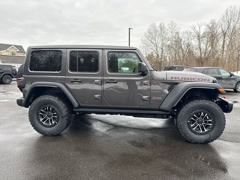 New 2026 Jeep Wrangler Unlimited Rubicon w/ Safety Group image 9