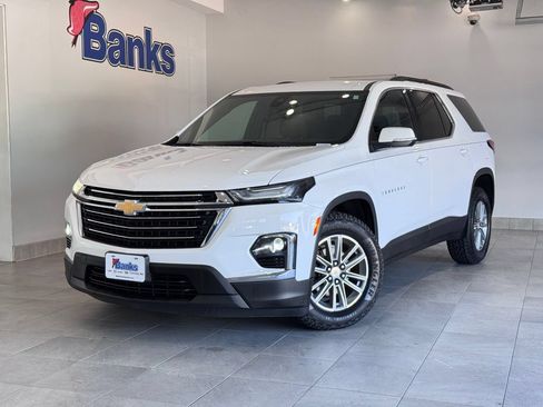 Certified 2023 Chevrolet Traverse LT w/ LPO, Floor Liner Package AWD/4WD image 2