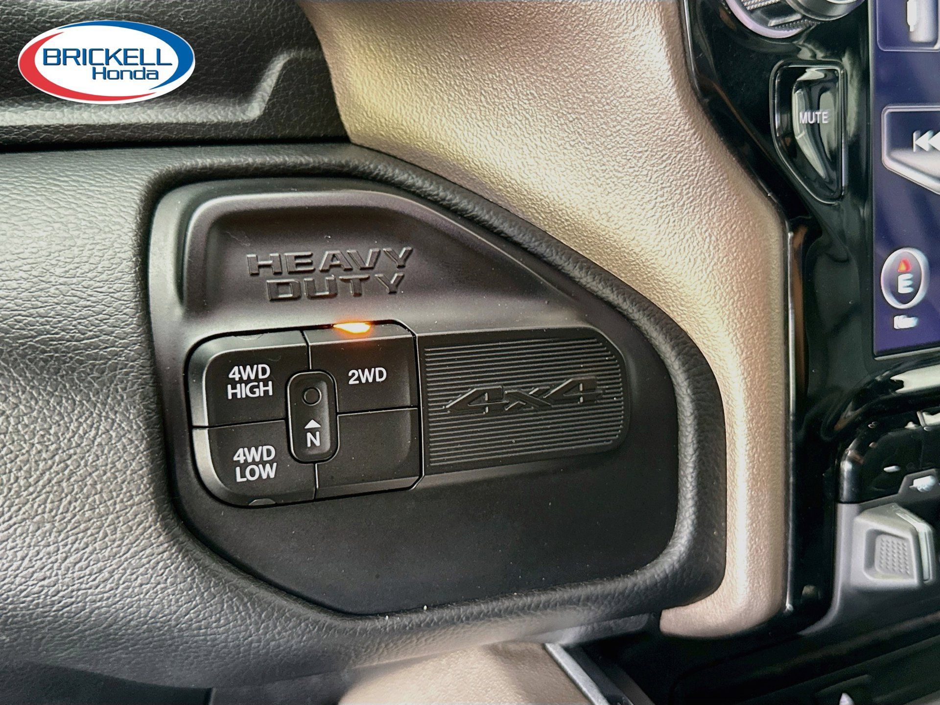 Used 2019 RAM 3500 Laramie AWD/4WD image 28