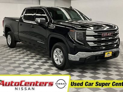 Used 2025 GMC Sierra 1500 SLE w/ Preferred Package
