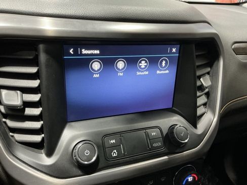 Used 2023 GMC Acadia AT4 w/ Technology Package image 16