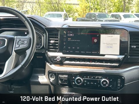 Certified 2022 GMC Sierra 1500 Elevation w/ X31 Off-Road Package AWD/4WD image 7