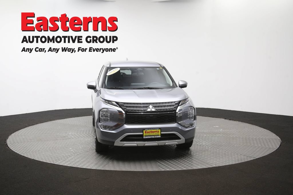 Used 2024 Mitsubishi Outlander SE AWD/4WD image 53