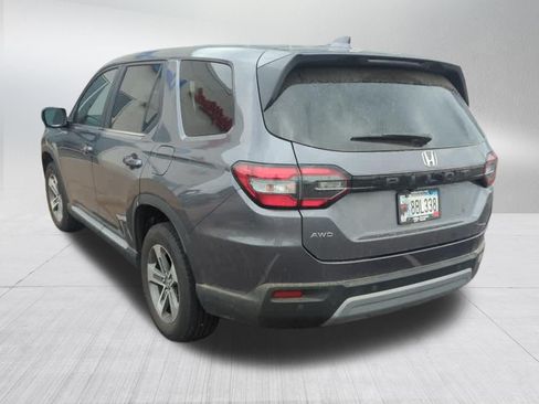 Used 2023 Honda Pilot EX-L image 4
