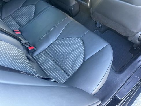 Used 2024 Toyota Camry SE image 27