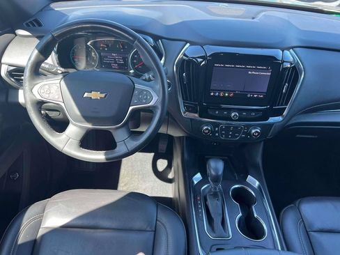 Used 2023 Chevrolet Traverse LT AWD/4WD image 14