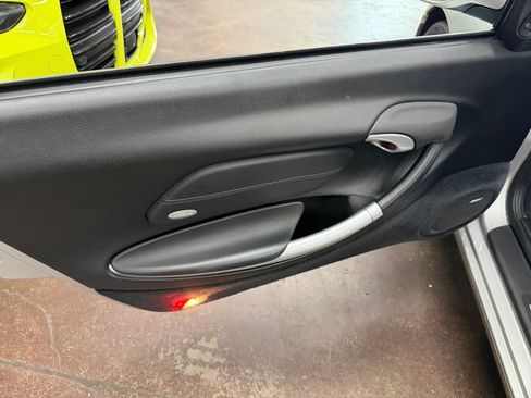 Used 2003 Porsche Boxster S RWD image 11