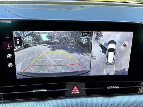 Used 2025 Kia Sportage SX Prestige image 13