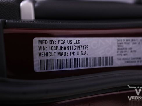 New 2026 Jeep Grand Cherokee Altitude AWD/4WD image 34