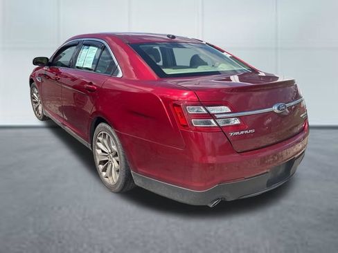 Used 2018 Ford Taurus Limited FWD image 2