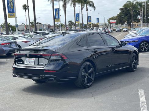 Certified 2025 Honda Accord Sport image 27