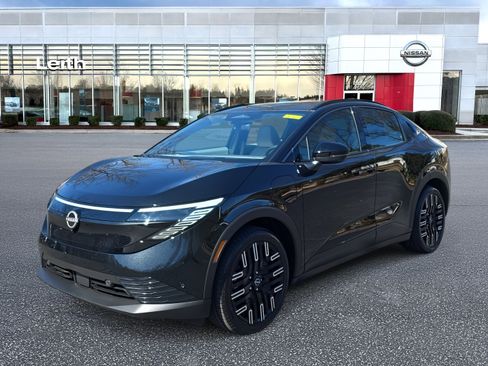 New 2026 Nissan Leaf Platinum+ w/ Floor Mat Package (Platinum+) image 1