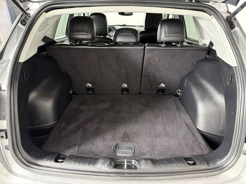 Used 2018 Jeep Compass Limited image 21