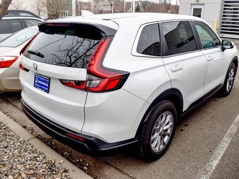Used 2024 Honda CR-V EX image 16