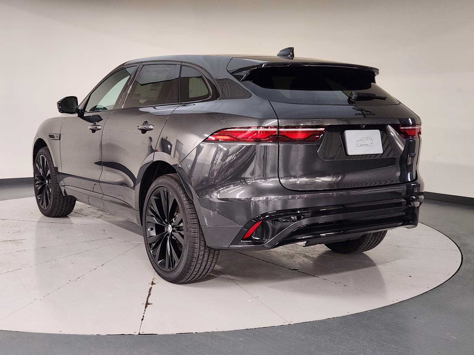 New 2026 Jaguar F-PACE R-Dynamic S AWD/4WD image 6