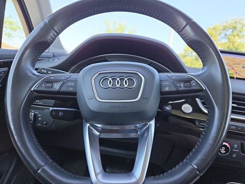 Used 2019 Audi Q7 3.0T Premium Plus w/ Premium Plus Package AWD/4WD image 16