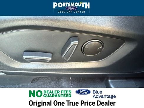 Used 2022 Ford Explorer XLT w/ Equipment Group 202A image 22