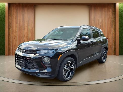 Certified 2023 Chevrolet TrailBlazer RS w/ Sun and Liftgate Package AWD/4WD image 27