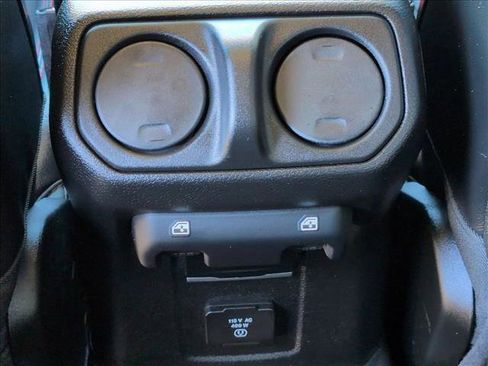 Used 2023 Jeep Gladiator Rubicon w/ LED Lighting Group AWD/4WD image 24
