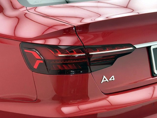 Used 2020 Audi A4 2.0T Premium Plus w/ Premium Plus Package AWD/4WD image 10