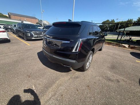 Used 2022 Cadillac XT5 Sportv AWD/4WD image 6