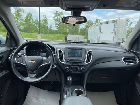 Used 2018 Chevrolet Equinox LT FWD image 20