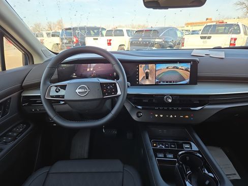 New 2026 Nissan Murano Platinum w/ Cargo Package AWD/4WD image 13