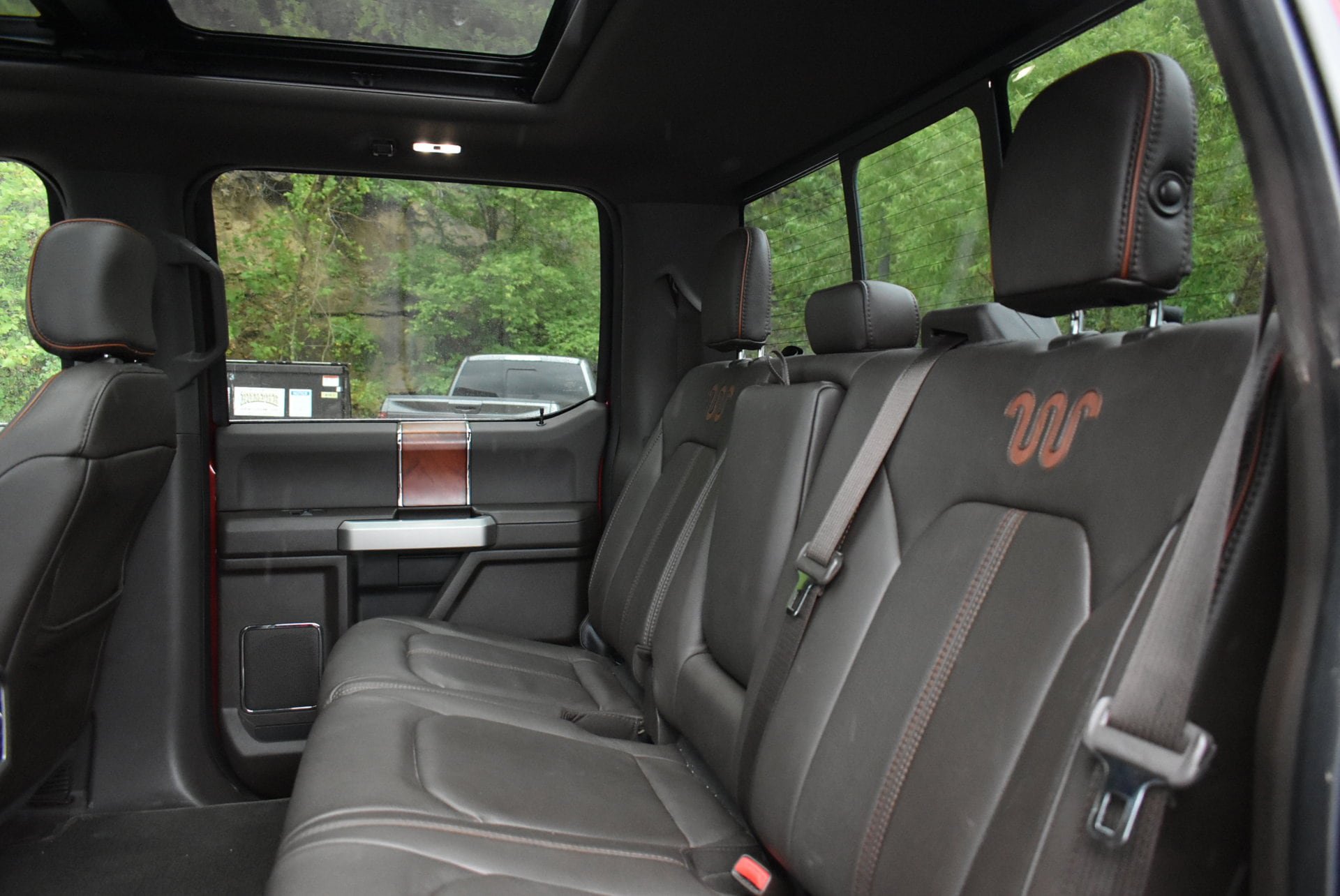 Used 2017 Ford F350 King Ranch w/ King Ranch Ultimate Package AWD/4WD image 13