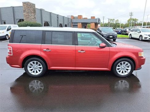 Used 2011 Ford Flex SEL w/ Rapid Spec Order Code image 6