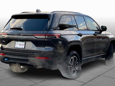 Used 2022 Jeep Grand Cherokee Trailhawk AWD/4WD image 13