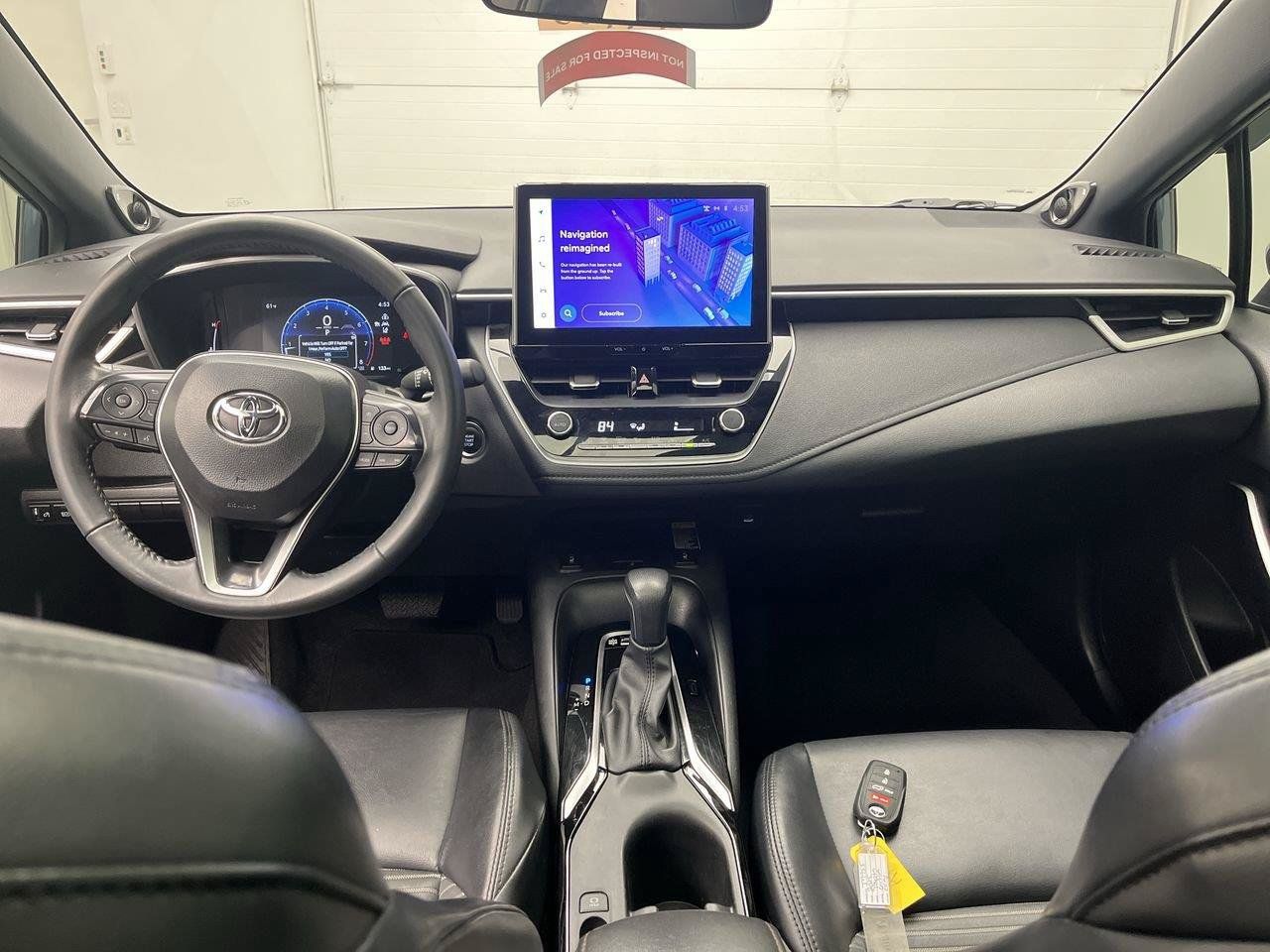 Used 2025 Toyota Corolla XSE FWD image 4