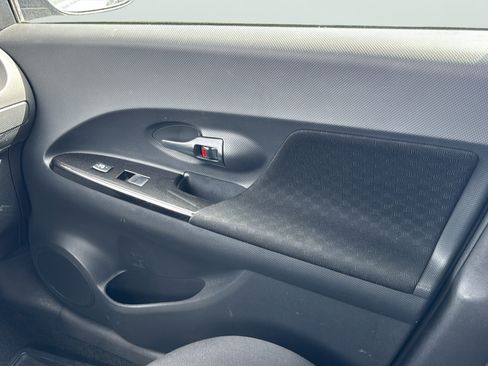 Used 2008 Scion xD FWD image 17